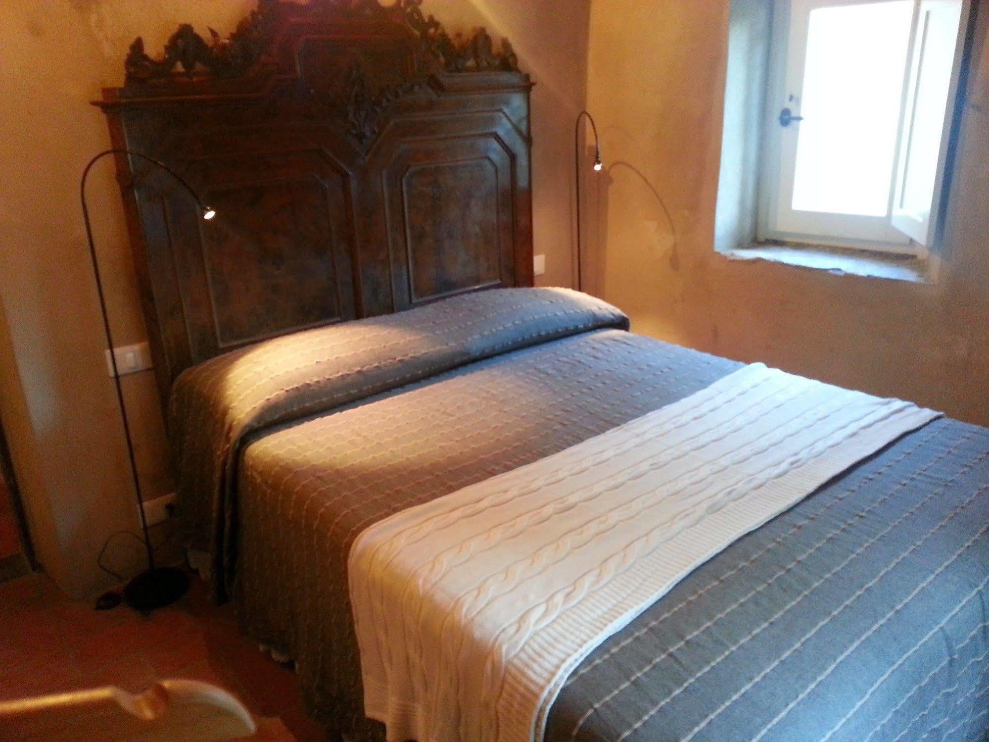 Casale Amati Country House Ortonovo Dış mekan fotoğraf