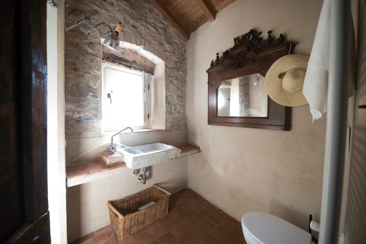 Casale Amati Country House Ortonovo Dış mekan fotoğraf